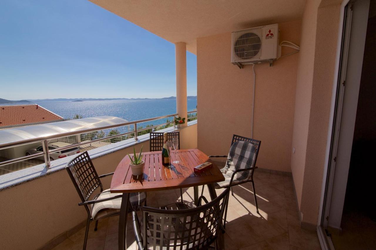 Lea Apartments Drage Szoba fotó