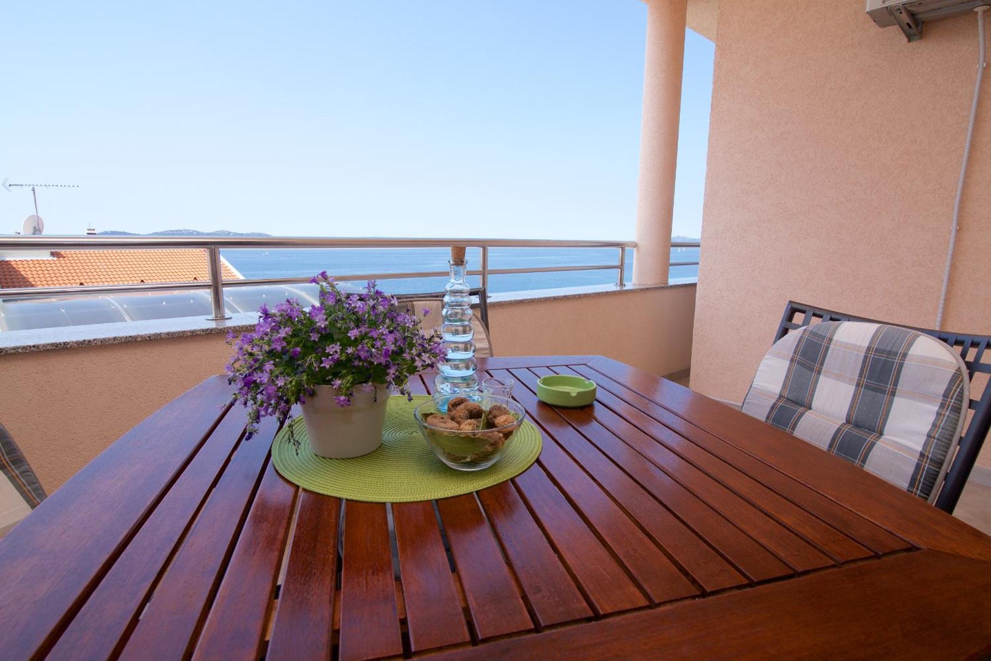 Lea Apartments Drage Szoba fotó