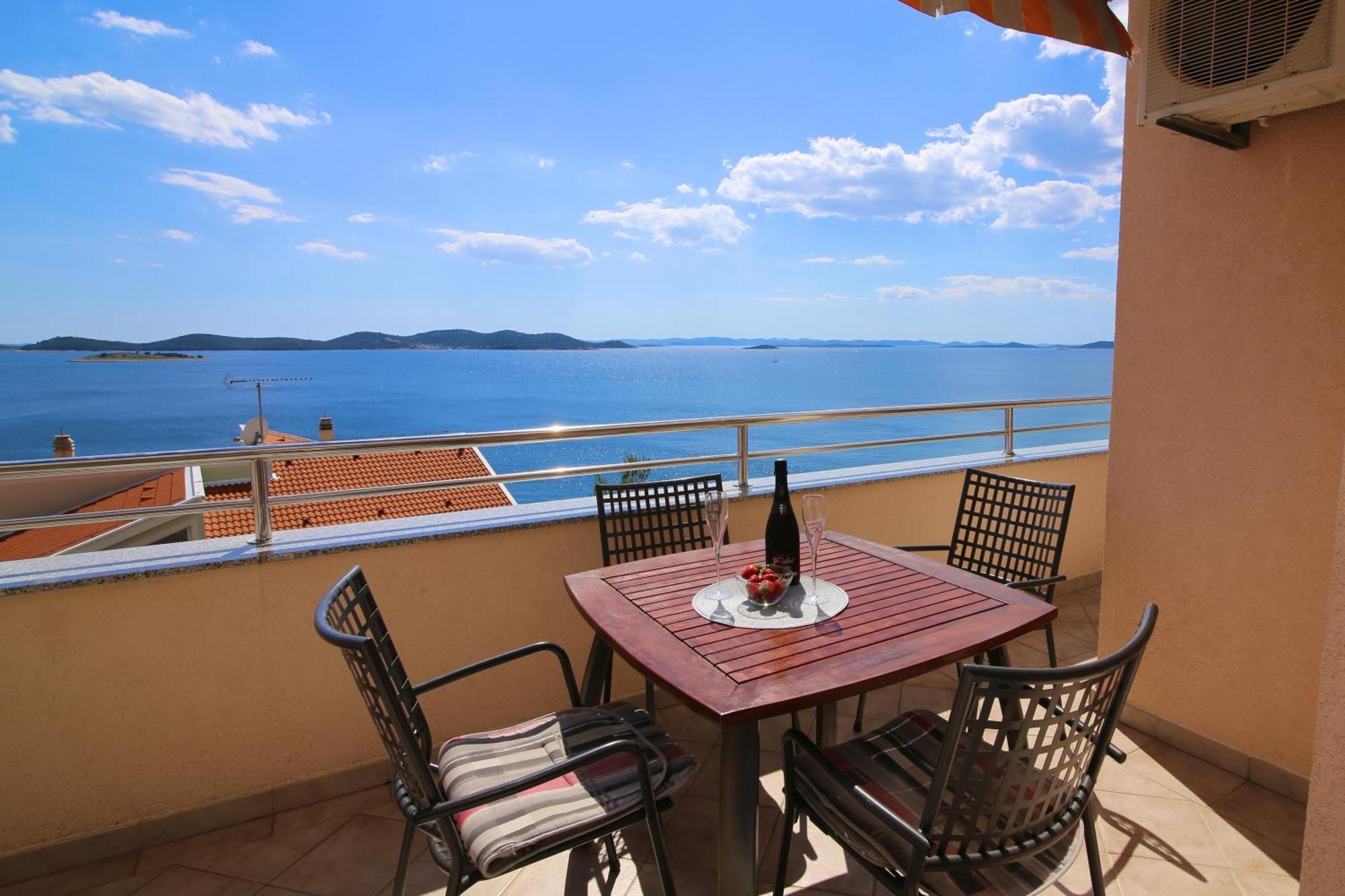 Lea Apartments Drage Szoba fotó